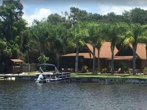 Enjoy serene lakeside views from the comfort of a tranquil retreat.