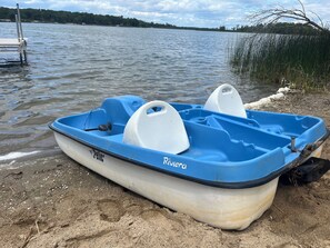 Plage, chaises longues