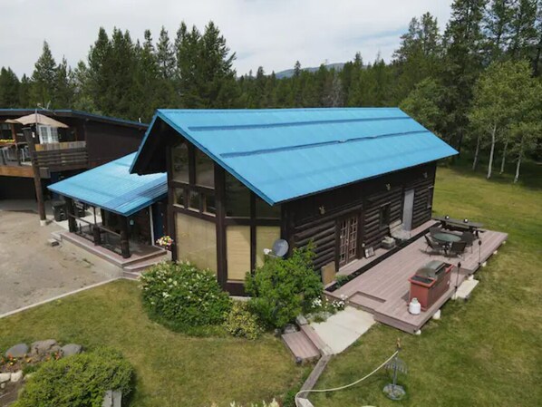 Exterior - Bucksaw Lodge @ Moosehaven, 35 min to Yellowstone (Air conditioning) (Island Park)