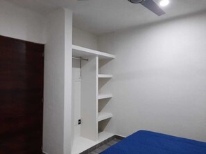 2 camere, ferro/asse da stiro, Wi-Fi gratuito