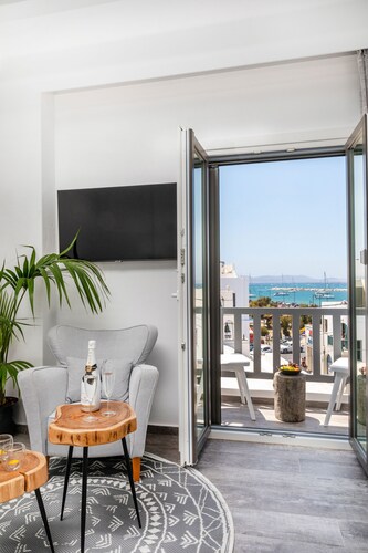 Ελ_puerto luxury port suite 2