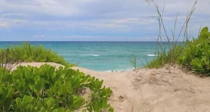 Oceanfront Modern Home w/ Private Beach