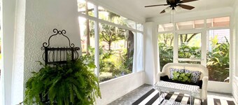 Cozy Hideaway of Bayshore Beautiful in South Tampa