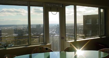 Spectacular views minutes from downtown Montréal