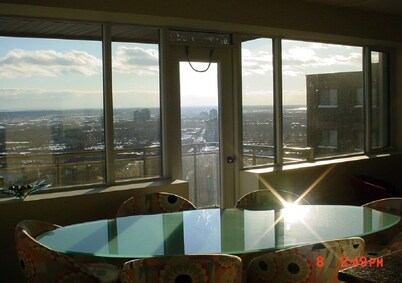 Spectacular views minutes from downtown Montréal