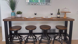 Dining - Lakefront Home w/ Private Dock & MTB Trails Minutes from Bentonville (Bella Vista)
