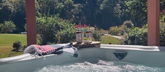Lakefront Home w/ Private Dock & MTB Trails Minutes from Bentonville