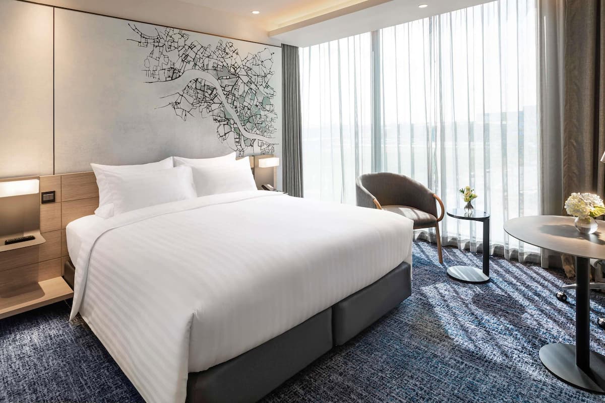 Executive Suite, 1 King Bed