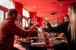Breakfast, lunch and dinner served  - ProfilHotels Halmstad Plaza (Halmstad)