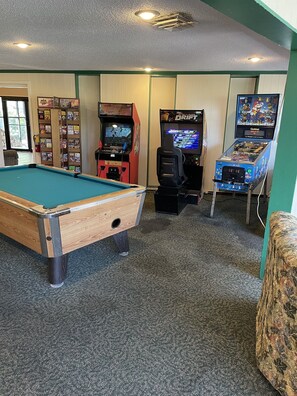 Spielezimmer