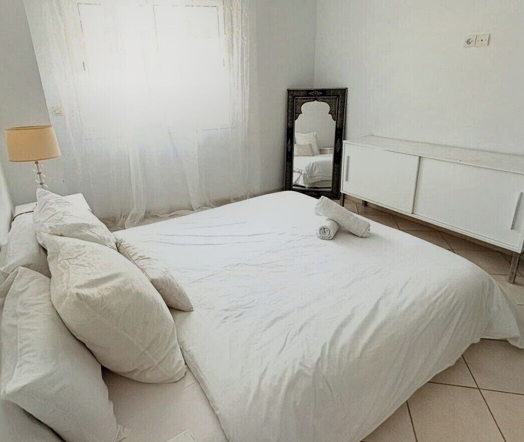 2 dormitorios, caja fuerte, tabla de planchar con plancha y wifi gratis
