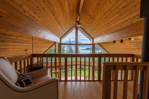 Interior - Auke Bay Chalet~ Ocean views, Hot tub, Sauna, outdoor entertainment, & fire pit! (Juneau)