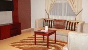 Living area - Almuhaidb Sulaimanya Askary Hospital (Riyadh)