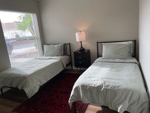 2 bedrooms, free WiFi, bed sheets, wheelchair access