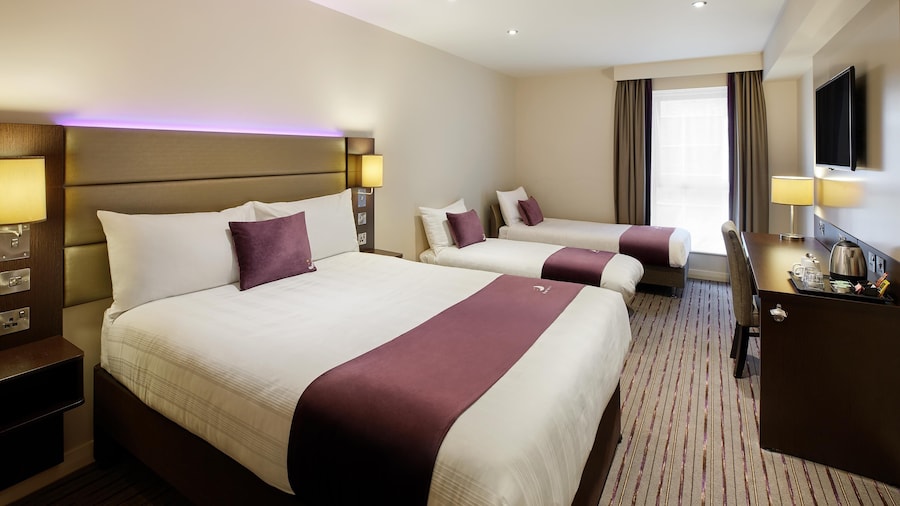 Premier Inn Bury St Edmunds North - A14