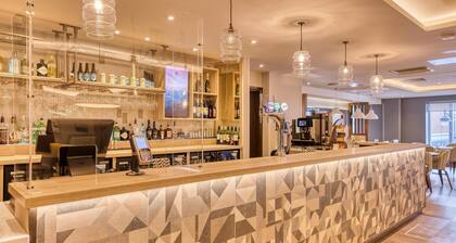 Premier Inn London Romford Town Centre