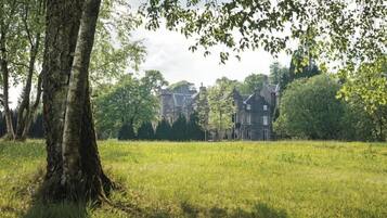 Jardines del alojamiento