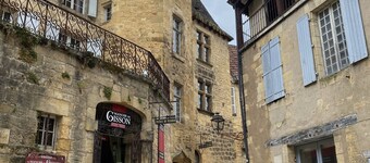 Lodge Tent Prestige, swimmingpool and near all attractions of Dordogne