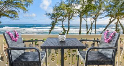 Serenity | Islander on the Beach Oceanfront Studio with AC