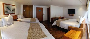 In-room safe, desk, soundproofing, free WiFi - Zen Hotel Quito (Quito)