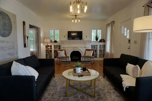 Stunning 100+ year old home near downtown Tulsa