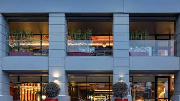 Bar (in der Unterkunft)