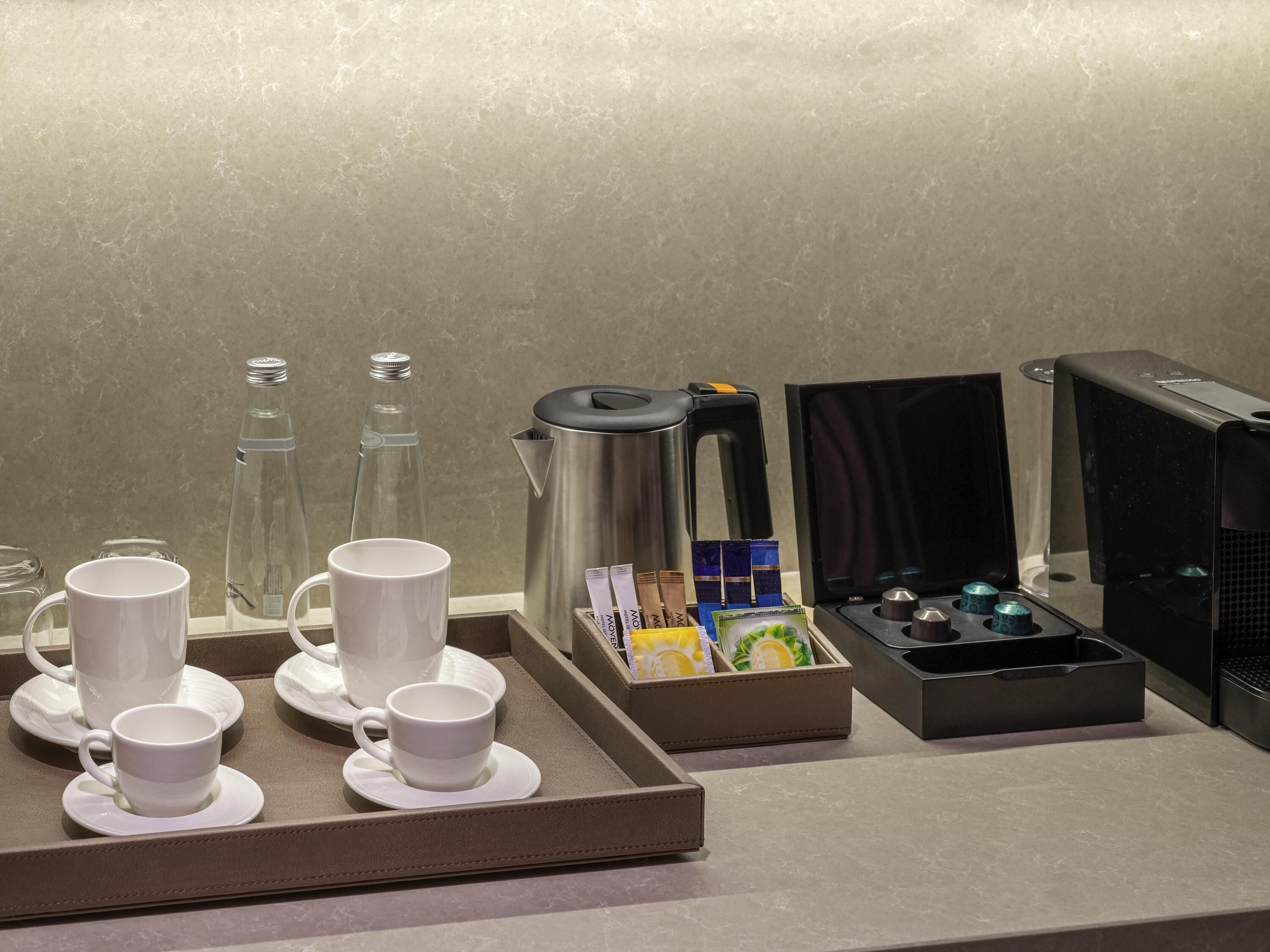 Suite, Corner | Desk, soundproofing, free WiFi, bed sheets