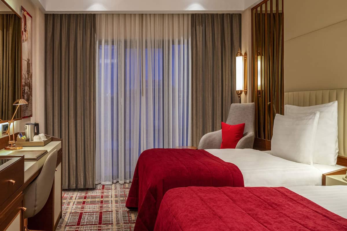 1 quarto, escrivaninha, quartos à prova de som, Wi-Fi de cortesia