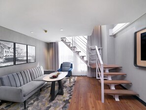 Ropa de cama de alta calidad y minibar 