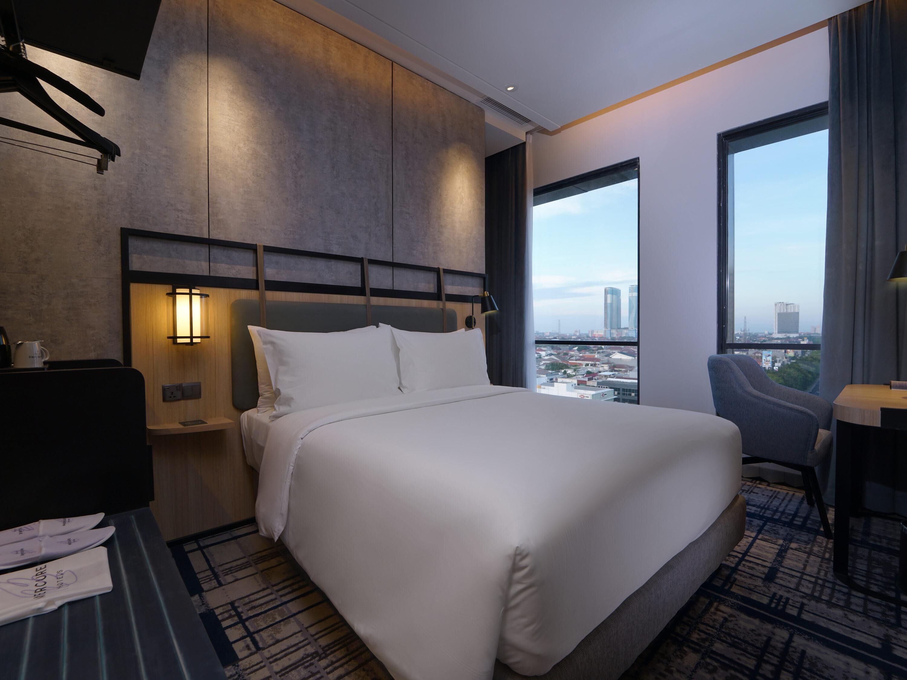 Premium bedding, minibar, in-room safe, desk