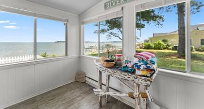 The Beach Retreat is a cozy beach Villa with Hottub overlooking a private beach.