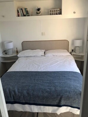 2 Schlafzimmer, WLAN, BettwÀsche