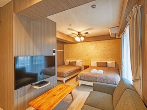 Superior Twin Room, Non Smoking | Desk, iron/ironing board, free WiFi, bed sheets - Terrace Resort Mihama (Chatan)