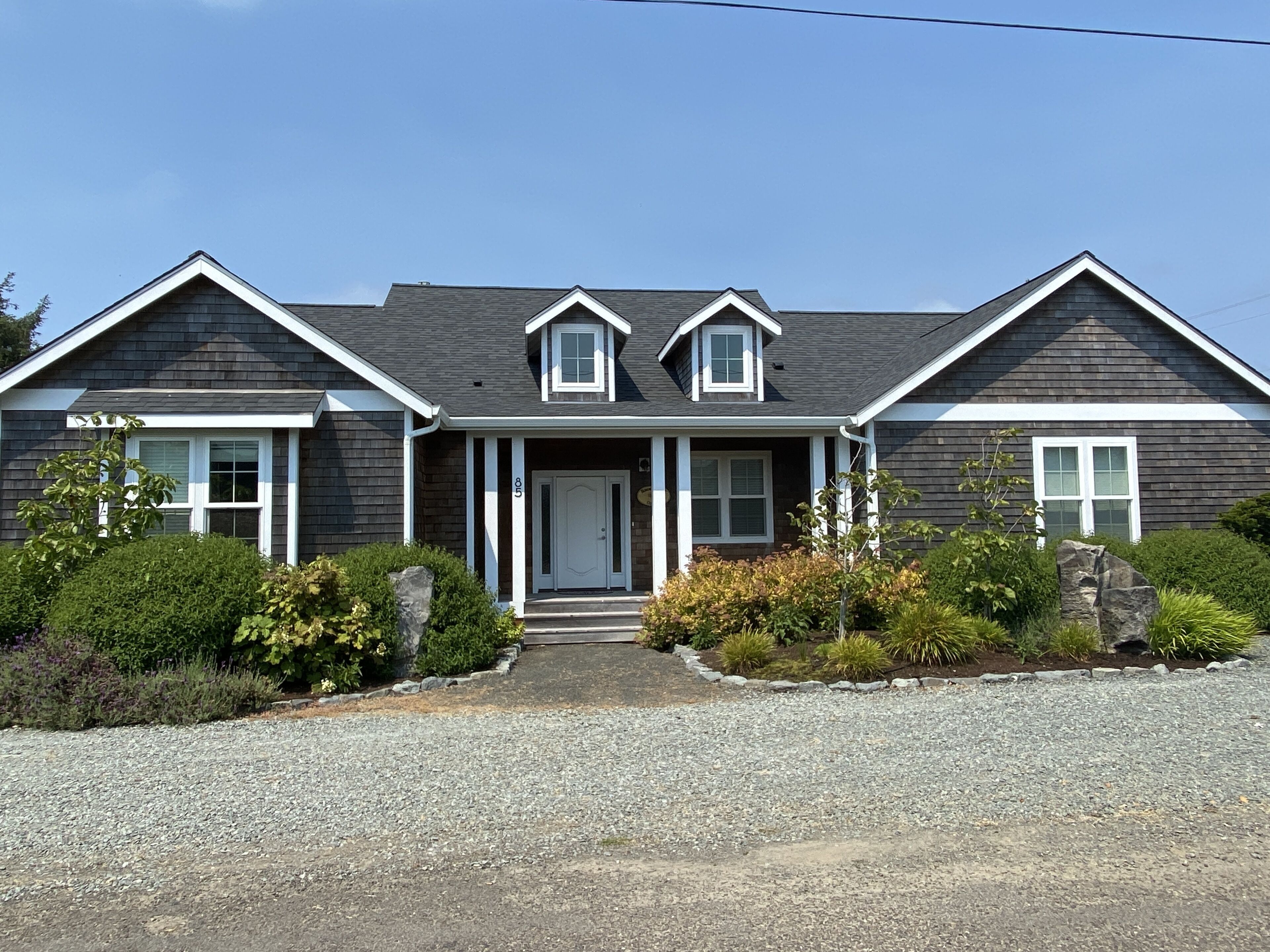 The perfect beach house for the perfect stay at Manzanita Summer Salt Cottage