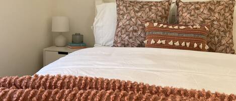 2 Schlafzimmer, Bügeleisen/Bügelbrett, kostenloses WLAN, Bettwäsche