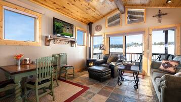 Téléviseur connecté, foyer