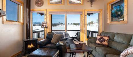 TV connectée, cheminée