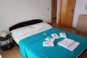 Quadruple Room | Desk, free WiFi - Apartmani Matteo (Omisalj)