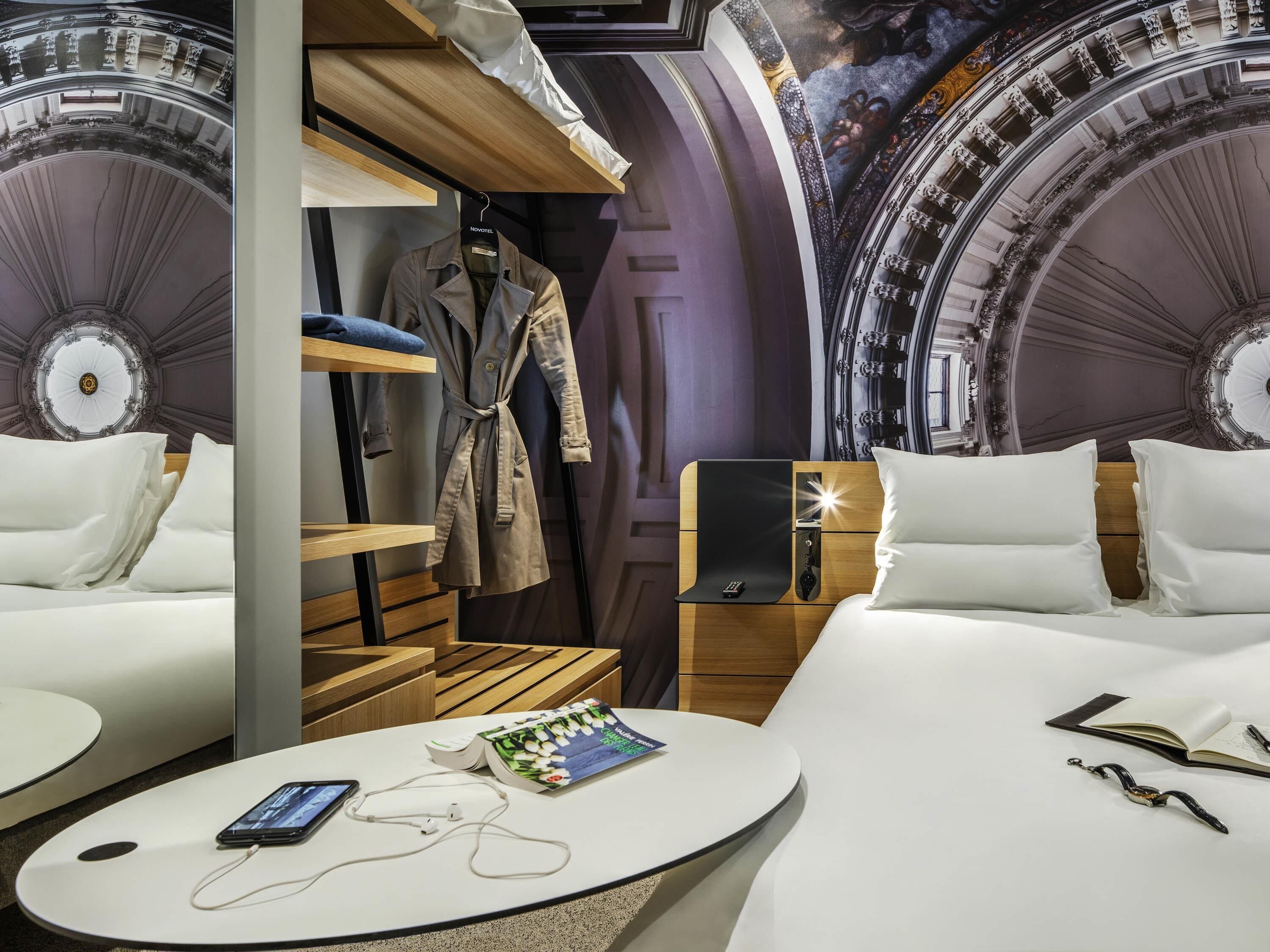 Literie de qualité supérieure, surmatelas, minibar