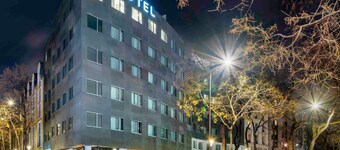 Novotel Belleville Paris 20