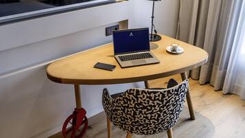 Donzen dekbedden, Select Comfort-bedden, een minibar