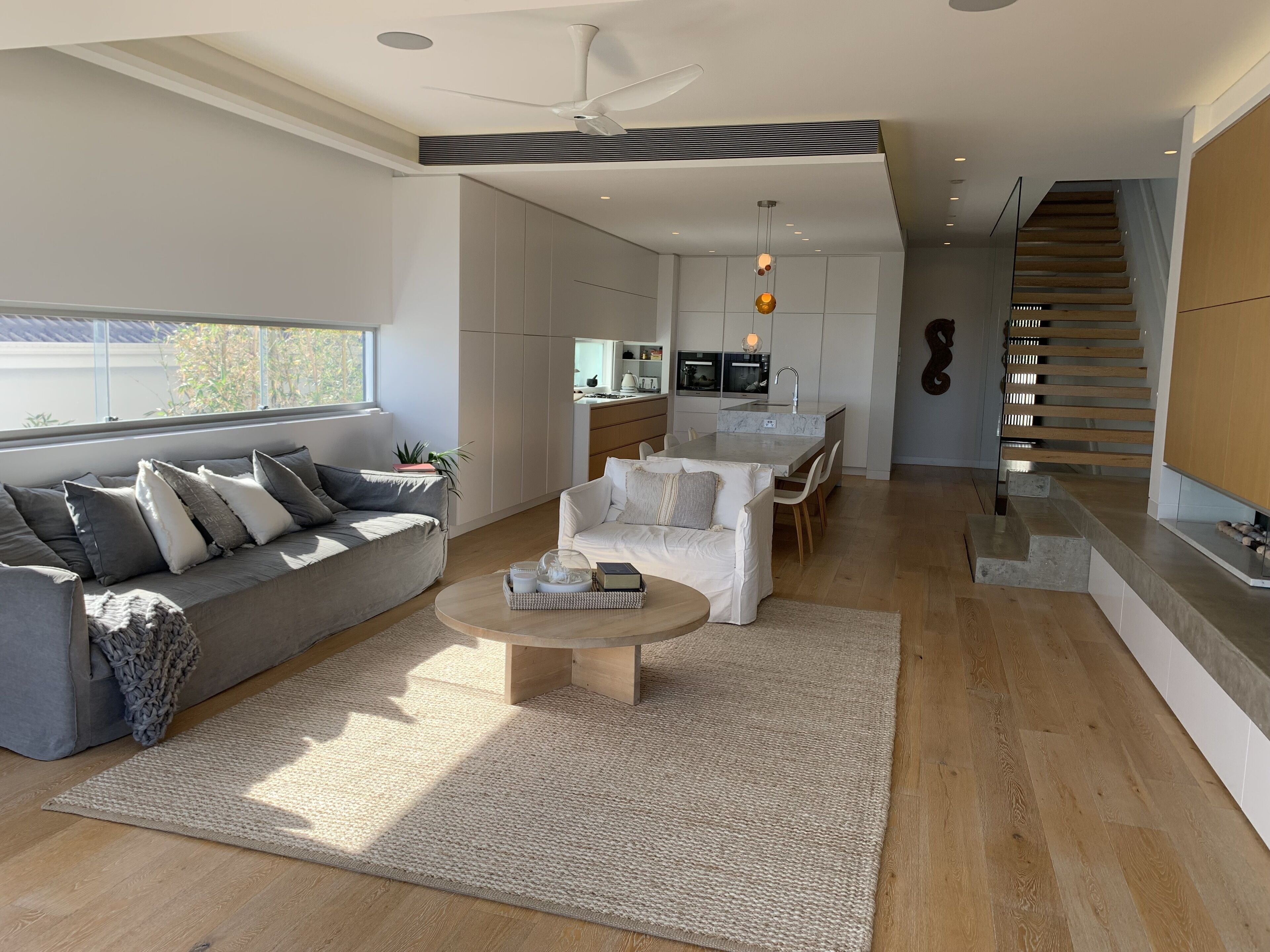 Bondi Beach Celebrity 4 bdrm luxury home 300m to beach with Coastal Views — image 20