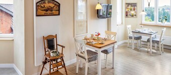 Room: Blackbird - Old Castle Brewery B&B