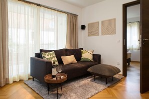 TV, video games - Ferienappartement Trachtenhut - Alpenseensucht Natur-ferienappartements (Bad Wiessee)