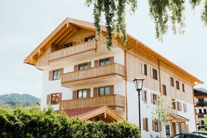 Exterior - Ferienappartement Trachtenhut - Alpenseensucht Natur-ferienappartements (Bad Wiessee)