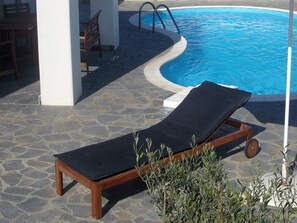Exterior detail - Villa Arusha (Santorini)