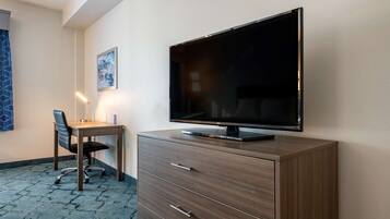 Desk, laptop workspace, free WiFi, bed sheets