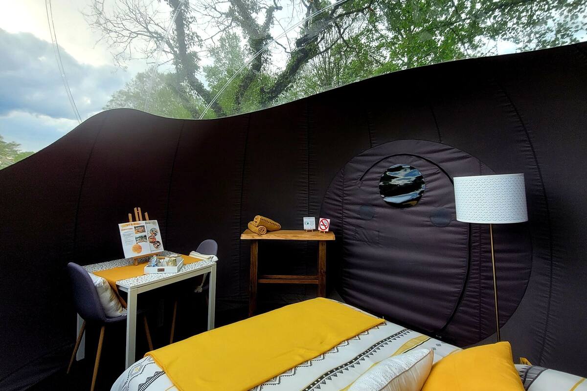 Panorama tweepersoonskamer, uitzicht op het water (Bulle Andromède) | 1 slaapkamer