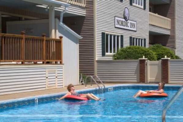 Piscine intérieure, piscine chauffée