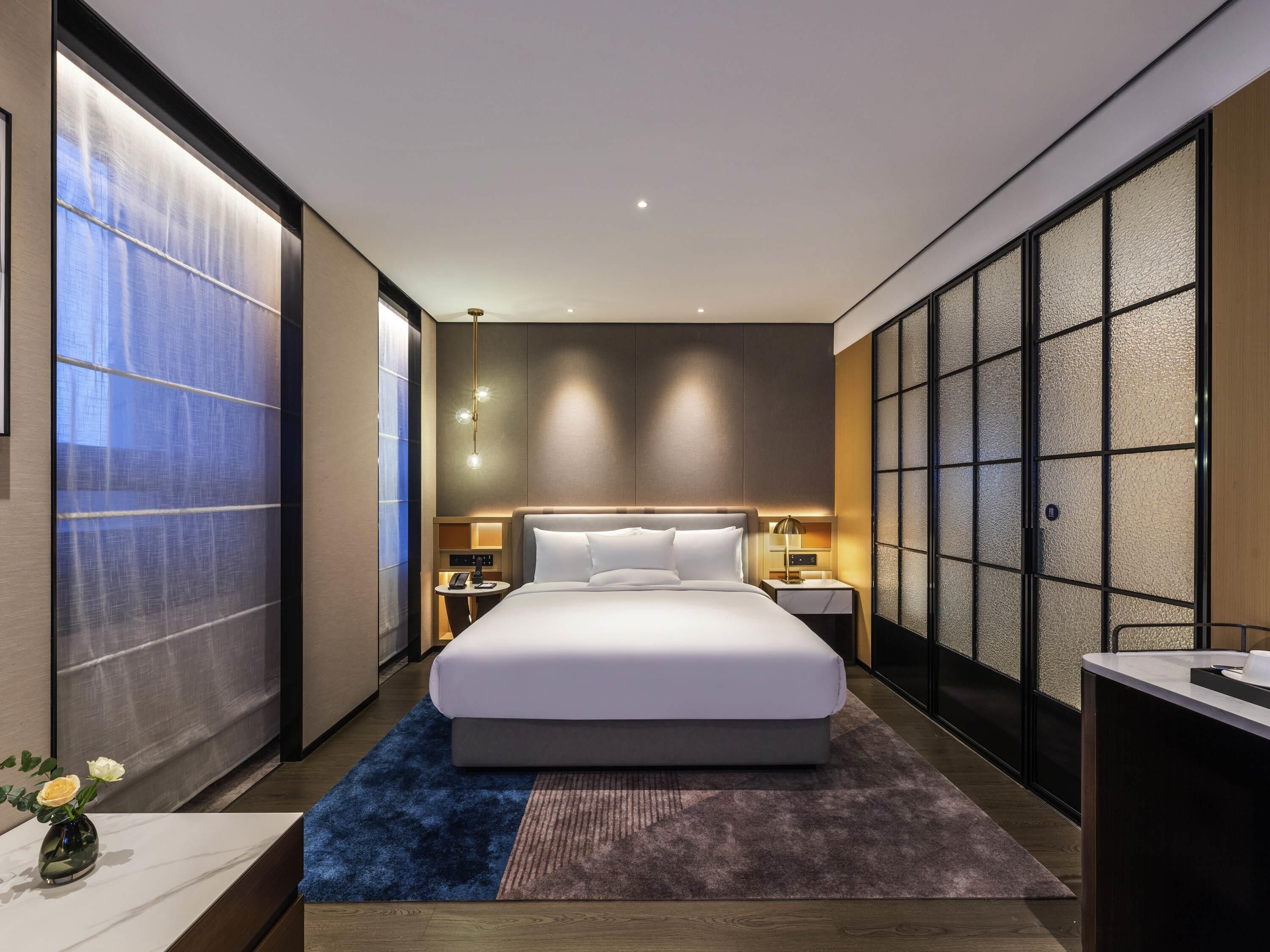 Habitación estándar, 1 cama King size | Edredón, camas con efecto memoria, escritorio y wifi gratis 